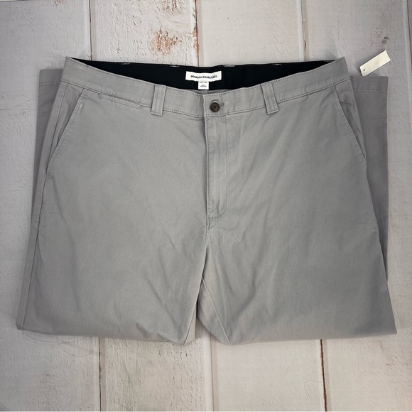 NWT Amazon Essentials Men's Classic-Fit Casual Stretch Chino Pant 44W X 28L - Picture 11 of 17